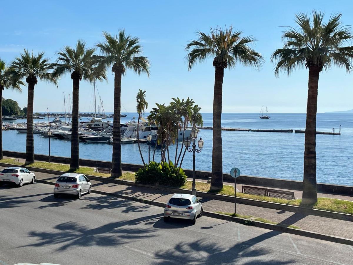 I Mezzanini Di Palazzo Bonaccorsi Apartment Milazzo Exterior foto